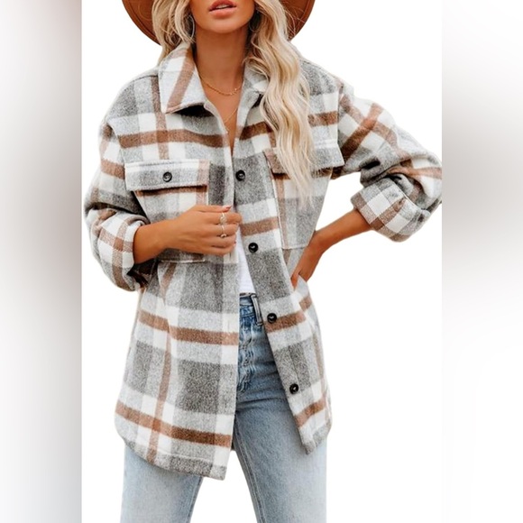 Boxy Shacket - Picture 3 of 4